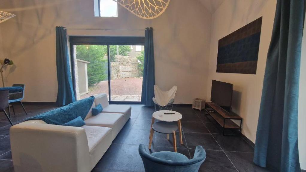 Le Mas Contemporain De Dun Dun-le-Palestel Εξωτερικό φωτογραφία